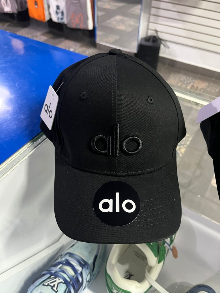 Gorra Alo Yoga
