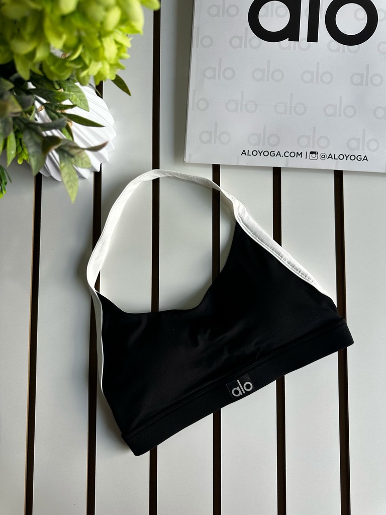 TOP ALO YOGA